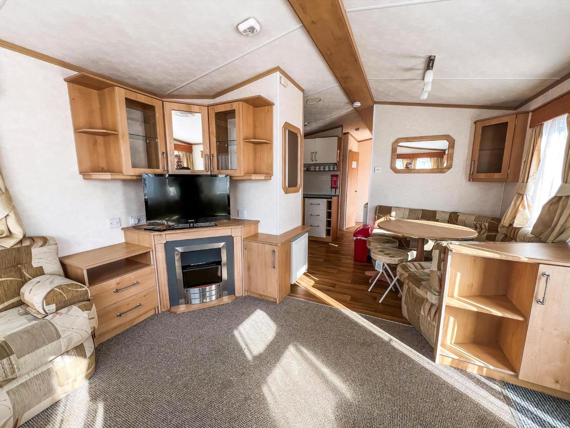 6 Berth Dog Friendly Caravan In In Norfolk Ref 13014l Ханстантон